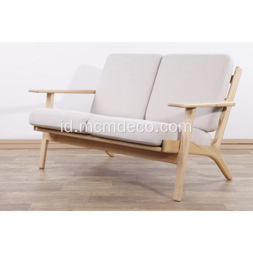 Sofa 3 Dudukan Wegner GE 290